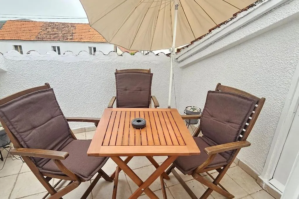 Holiday Home Luka Posedarje 0*,  Croacia